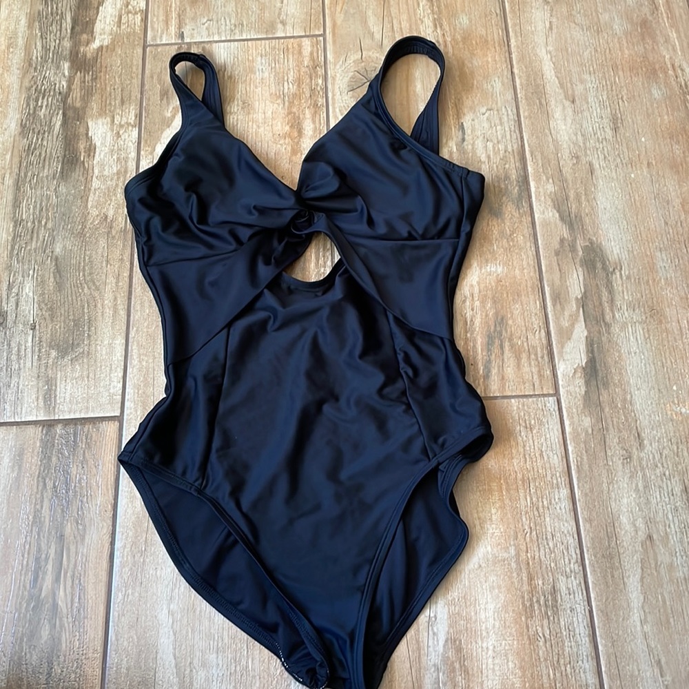 DKNY Black Women's One Piece Swimsuit